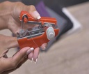 Genius-Ideas-Mini-maquina-de-coser-manual-GI-09650