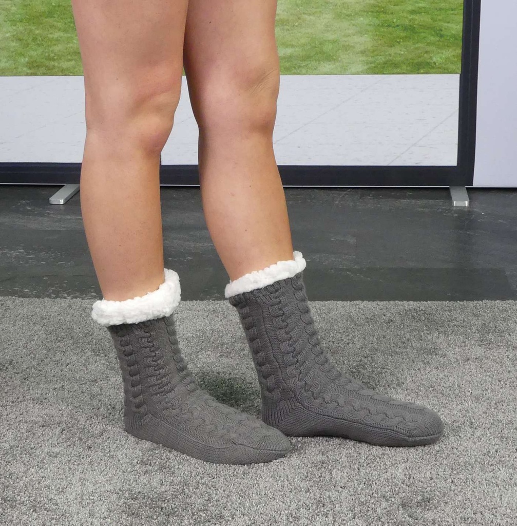 Genius-Ideas-Chaussettes-calines-Cocooning-GI-0359