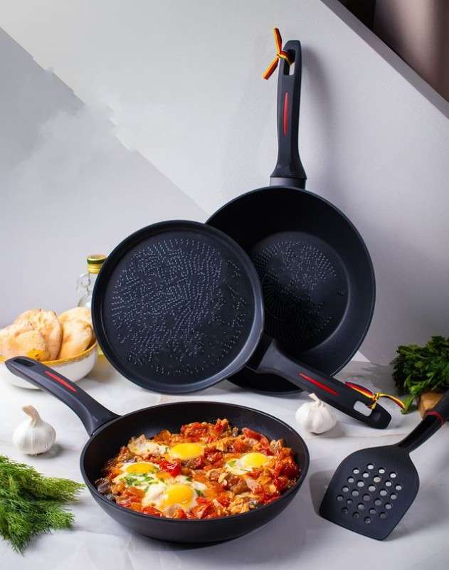 Royalty-Line-RL-FFN24-Marble-Coated-Frying-Pan-24c