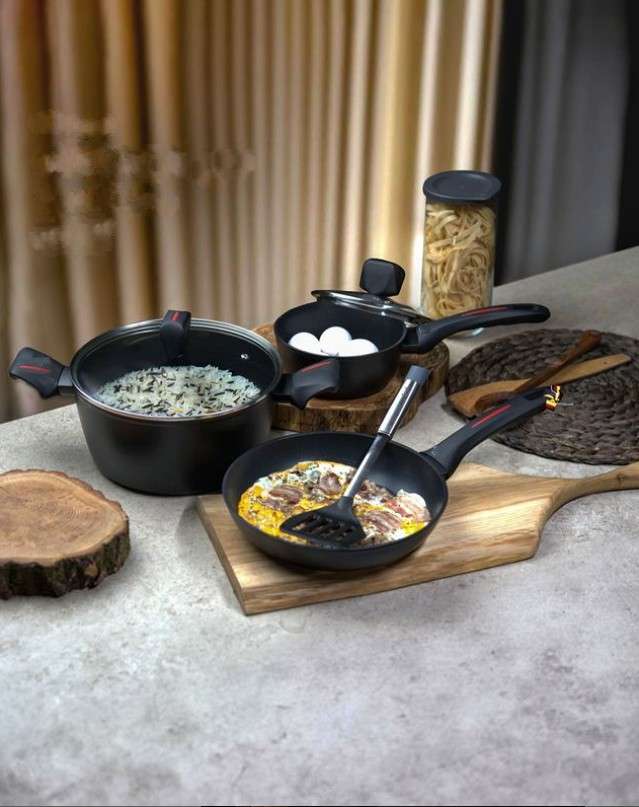 Royalty-Line-RL-FFN24-Marble-Coated-Frying-Pan-24c