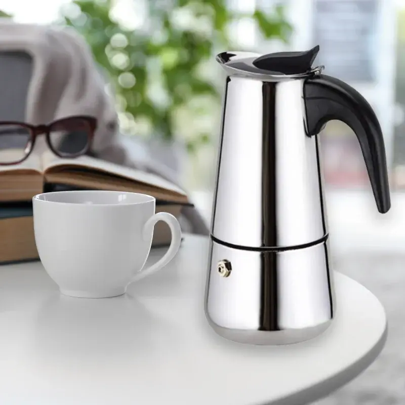 Eisenbach-EB-600CM-Cafetiere-Expresso-en-Acier-Inoxydable-6-Tasses-EB-600CM-1.webp