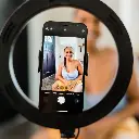Grundig-ED-49865-Anneau-Lumineux-Pour-Selfie-2-en-1-Trepied-Rotatif-a-360-ED-49865.webp