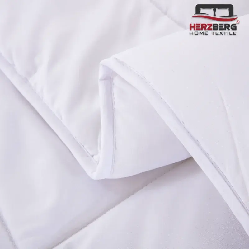 Herzberg-HG-22067WD-4-Star-Quality-White-Duvet-200x200cm-7.webp