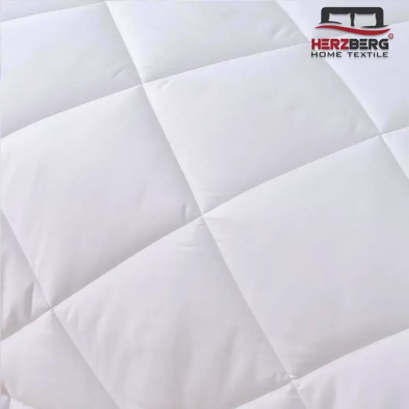 Herzberg-HG-22067WD-4-Star-Quality-White-Duvet-200x200cm-8.webp